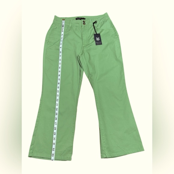 Mariloup Wolfe By San Francisco, Casual Green Capris, Size 9 - Picture 8 of 9